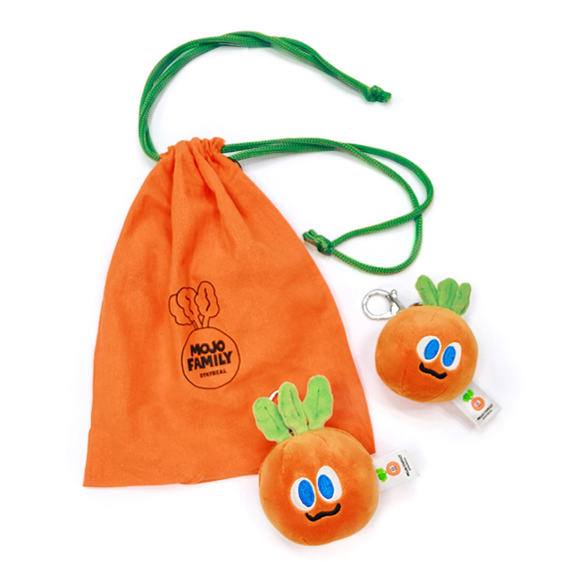 【Pre-Order】Mayday - Momo Hu Hu Carrot Plush Toy Pendant