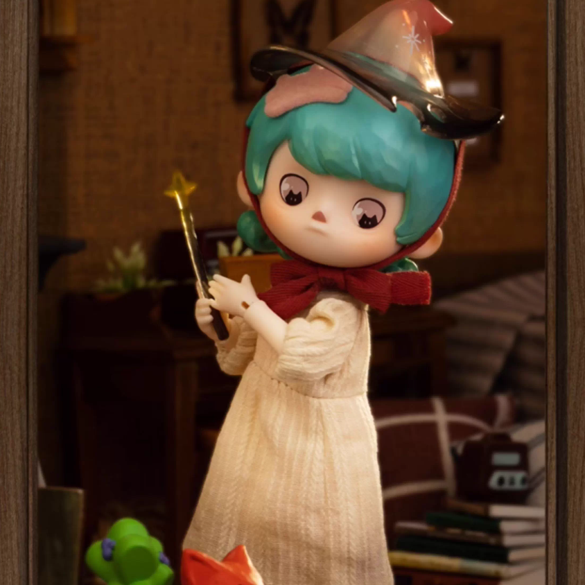 Penny's  Box - Little Painter And Witch Series Action Figure Blind Box