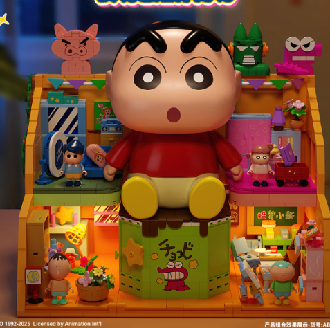 Crayon Shin Chan - Toy Battle Toy Box