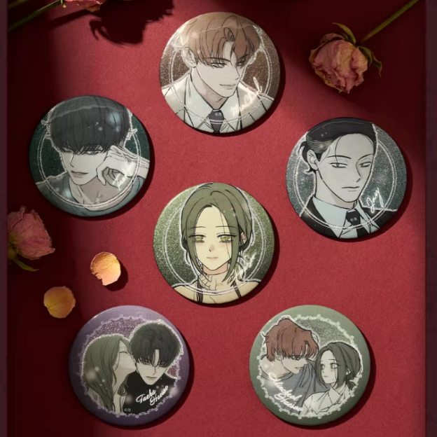 【Pre-Order】Tears On A Withered Flower - One Random Badge