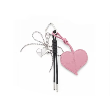 【Pre-Order】BLACKPINK - 3rd MINI ALBUM - PINK HEART LEATHER PATCHWORK CHARM