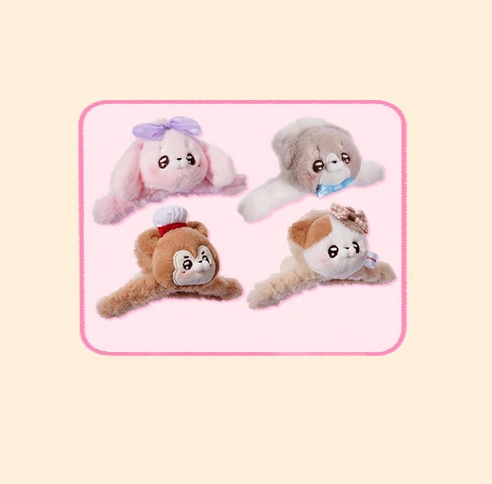 Handspupu - Plush Hair Claw Clip