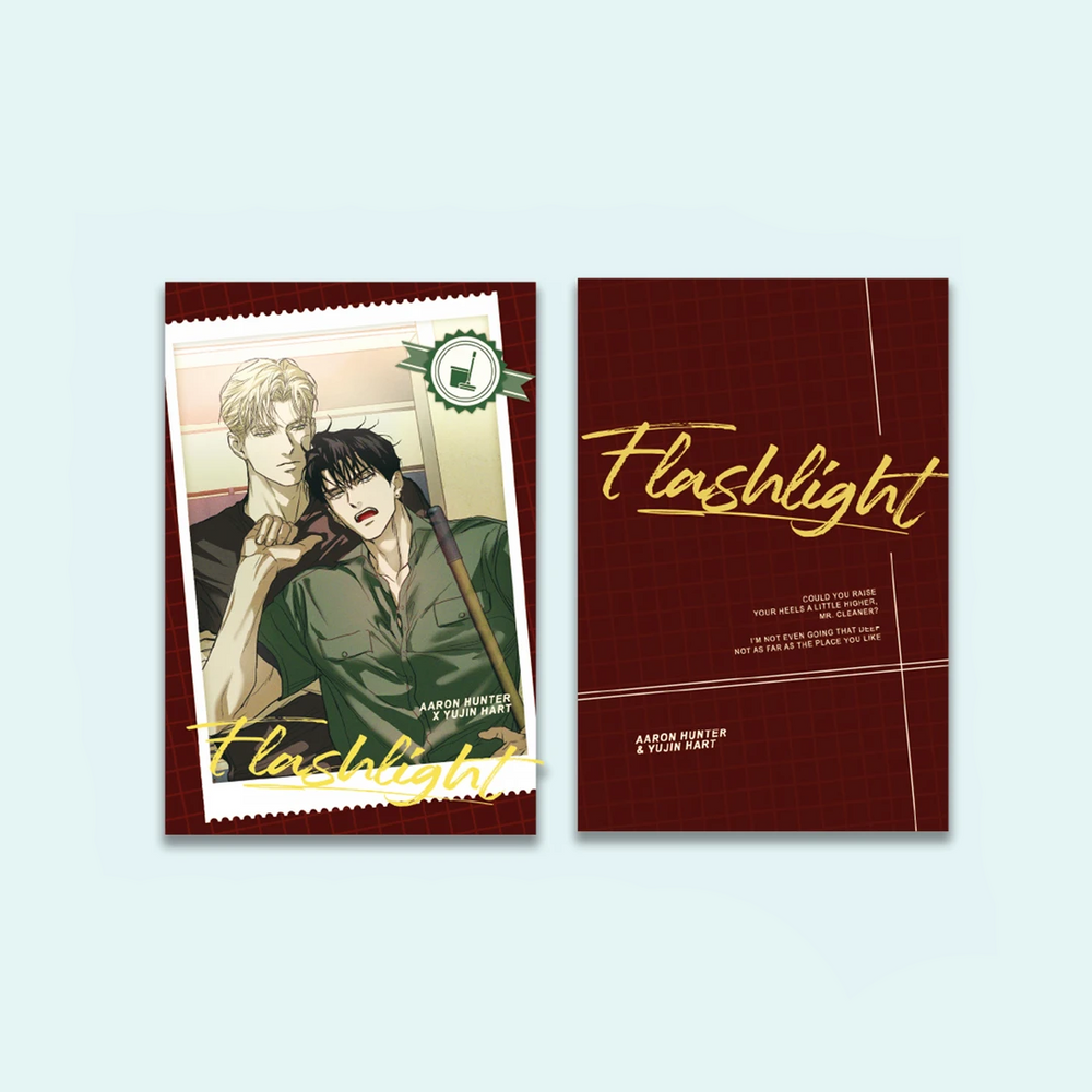 【Pre-Order】Flashlight - Quarterback Series - Instant Photo