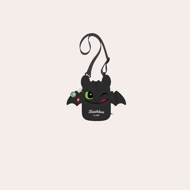 【Pre-Order】How to Train Your Dragon - Crossbody Bag